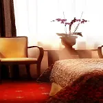 Отель Sympozjum &