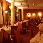 Sympozjum & Отель 4*