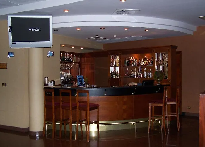 Sympozjum & Hotel 4*