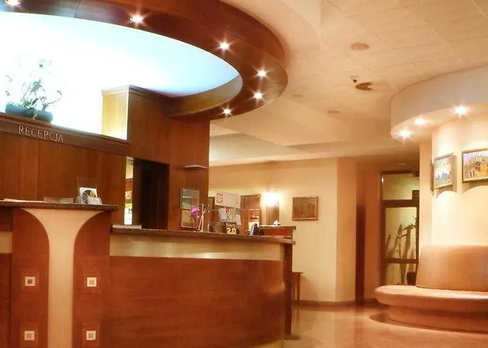 Hotel Sympozjum & 4*