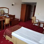 Sympozjum & 4* 克拉科夫