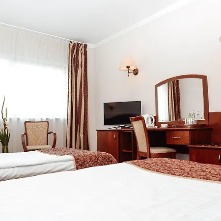 Sympozjum & Hotel 4*