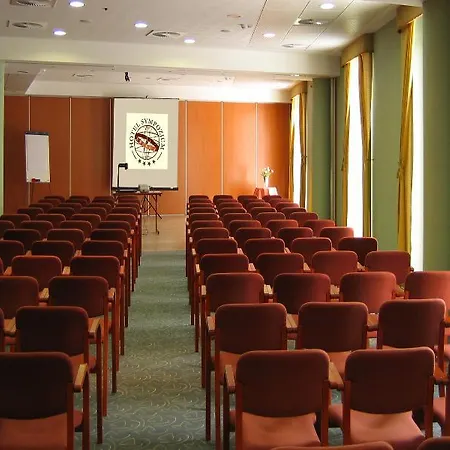 Sympozjum & كراكوفيا