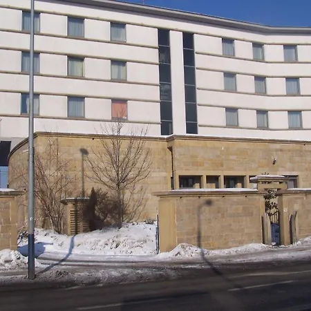 Hotell Sympozjum & 4*