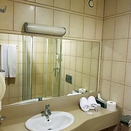 Sympozjum & Hotel 4*