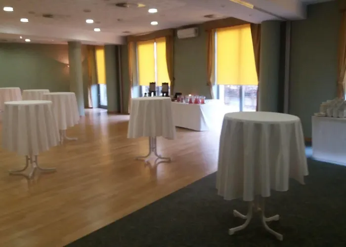 Sympozjum & Hotel 4*