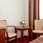 Sympozjum & Hotel 4*