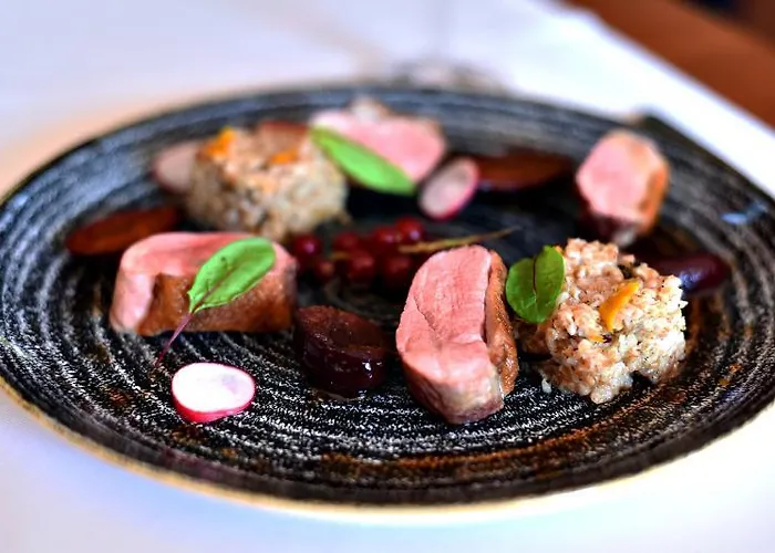 Sympozjum & Hotel 4*